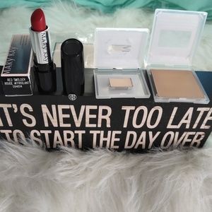 MK Bundle 😃lipstick/pressed powder/eyeshawdow